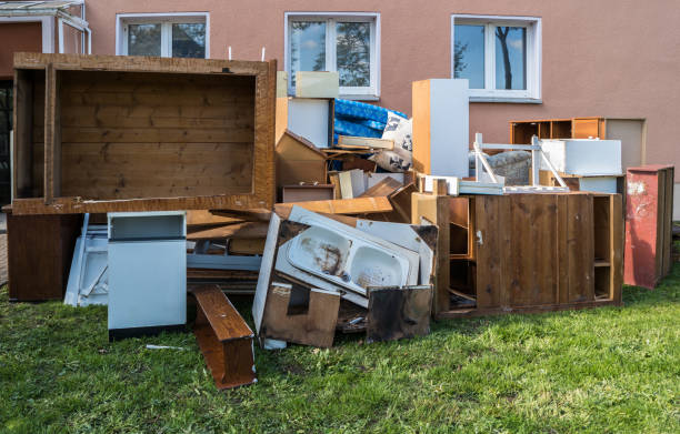 Best Garage Cleanout Services  in Naples, FL